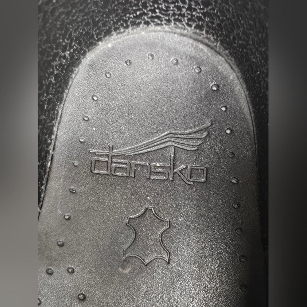 Dansko Soft Black Leather - Picture 2 of 5
